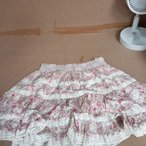 BLUE VANILLA MINI FLORAL SKIRT β PINK, UK SIZE M