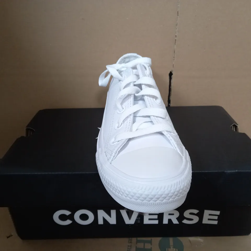 CONVERSE LEATHER OX TRAINERS - WHITE - SIZE 3 