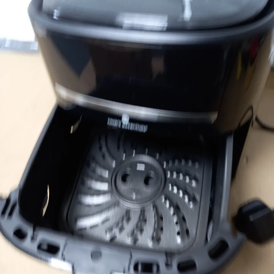 OUTLET COOK'S ESSENTIALS 4L DIGITAL AIR FRYER IN BLACK