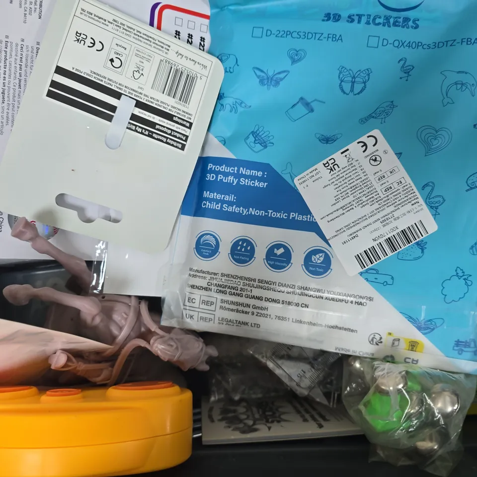 APPROXIMATELY 10 ASSORTED TOYS AND GAMES TO INCLUDE SNAKES & LADDERS, CARDS & DICE, ETC