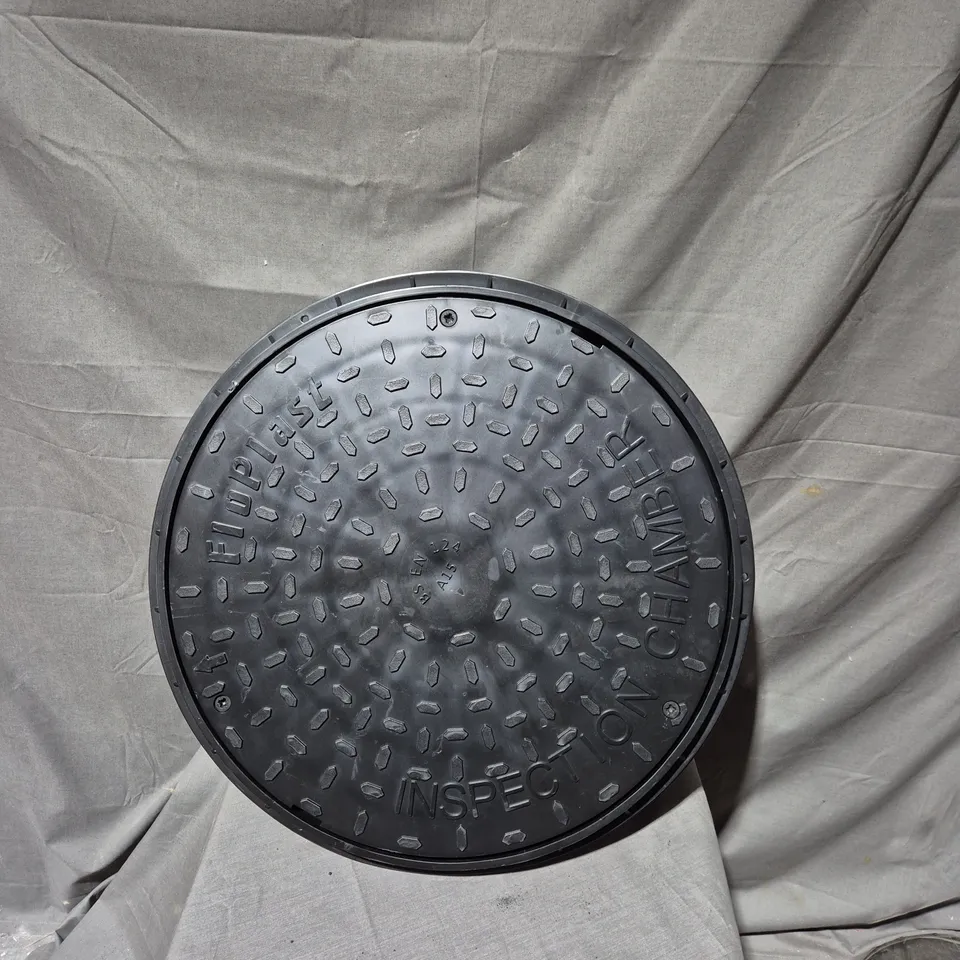 PUSH-FIT ROUND INSPECTION CHAMBER COVER