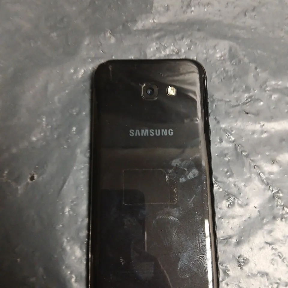 SAMSUNG GALAXY A5 - MODEL SM-A520F