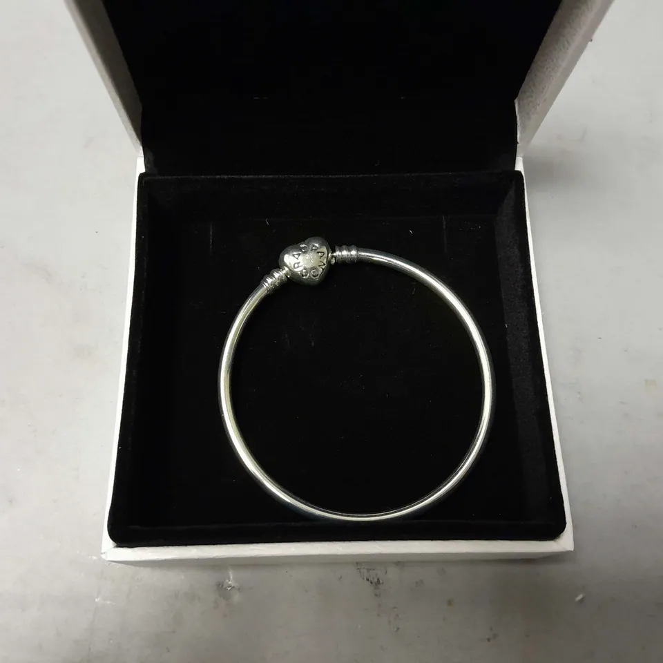 BOXED PANDORA CHARM BRACELET