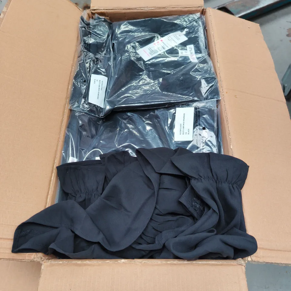 BOX OF APPROXIMATELY 25 URBAN BLISS WOMEN'S BLACK BLOUSON TOP - SIZE 16 