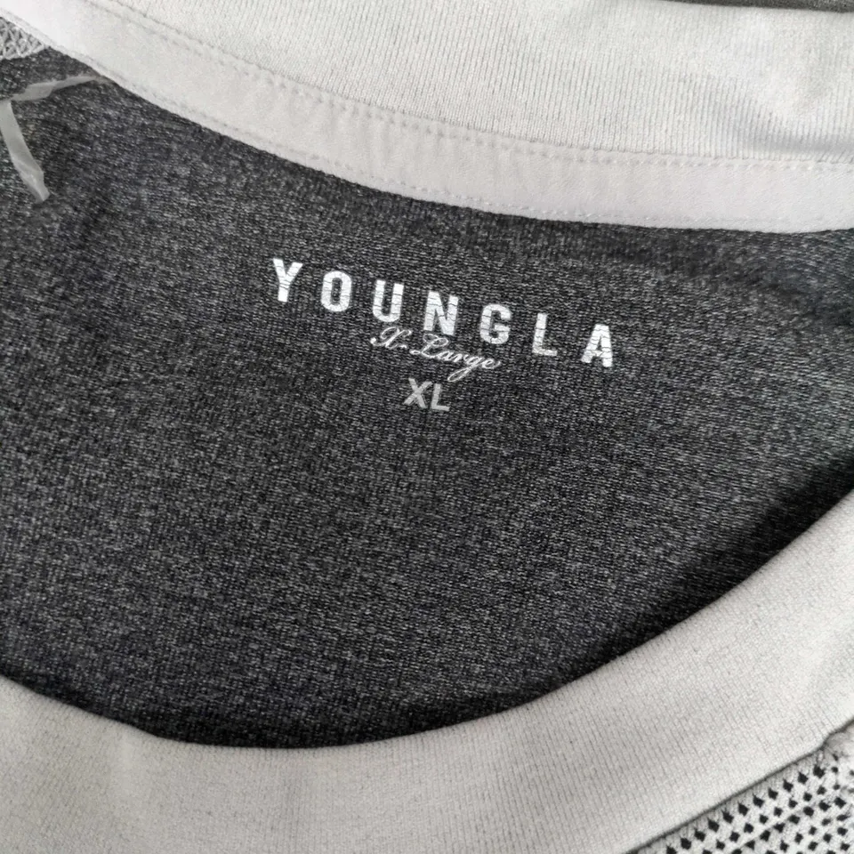YOUNGLA T-SHIRT XL – WHITE WITH GREY PANEL PRINT