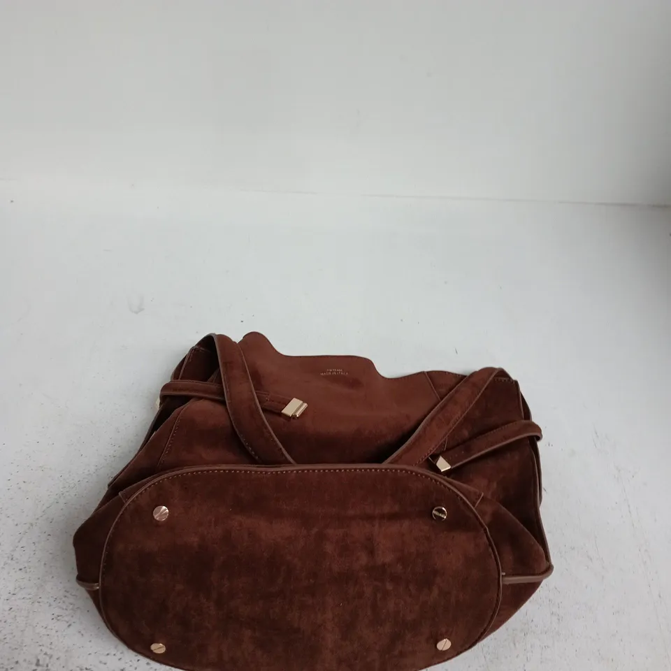 TOTÊME HANDBAG – MADE IN ITALY