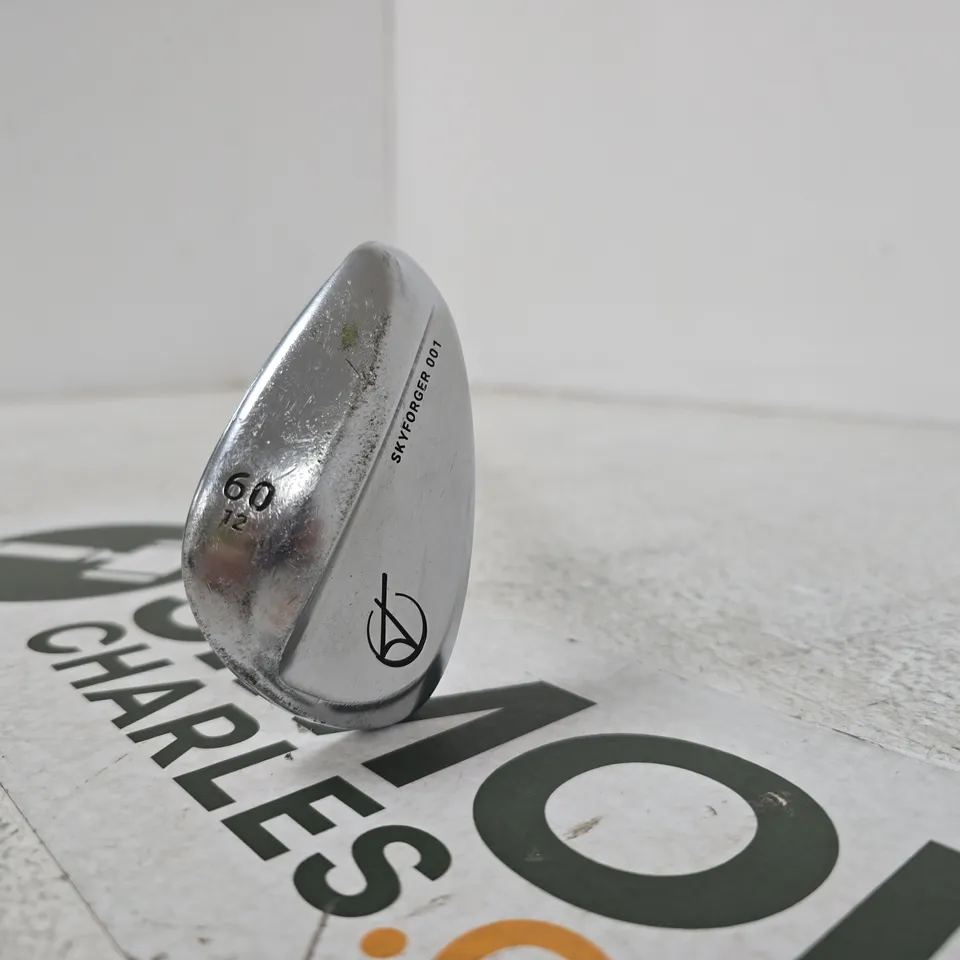 TAKOMO SKYFORGER 001 60-DEGREE LOB WEDGE WITH A 12-DEGREE BOUNCE