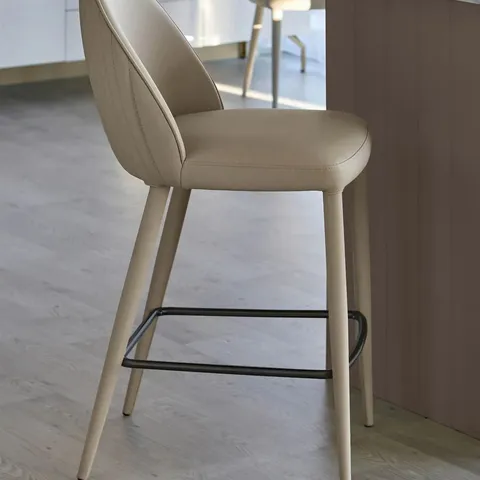 BOXED DANETTI SAYLOR NATURAL FAUX LEATHER BAR STOOL
