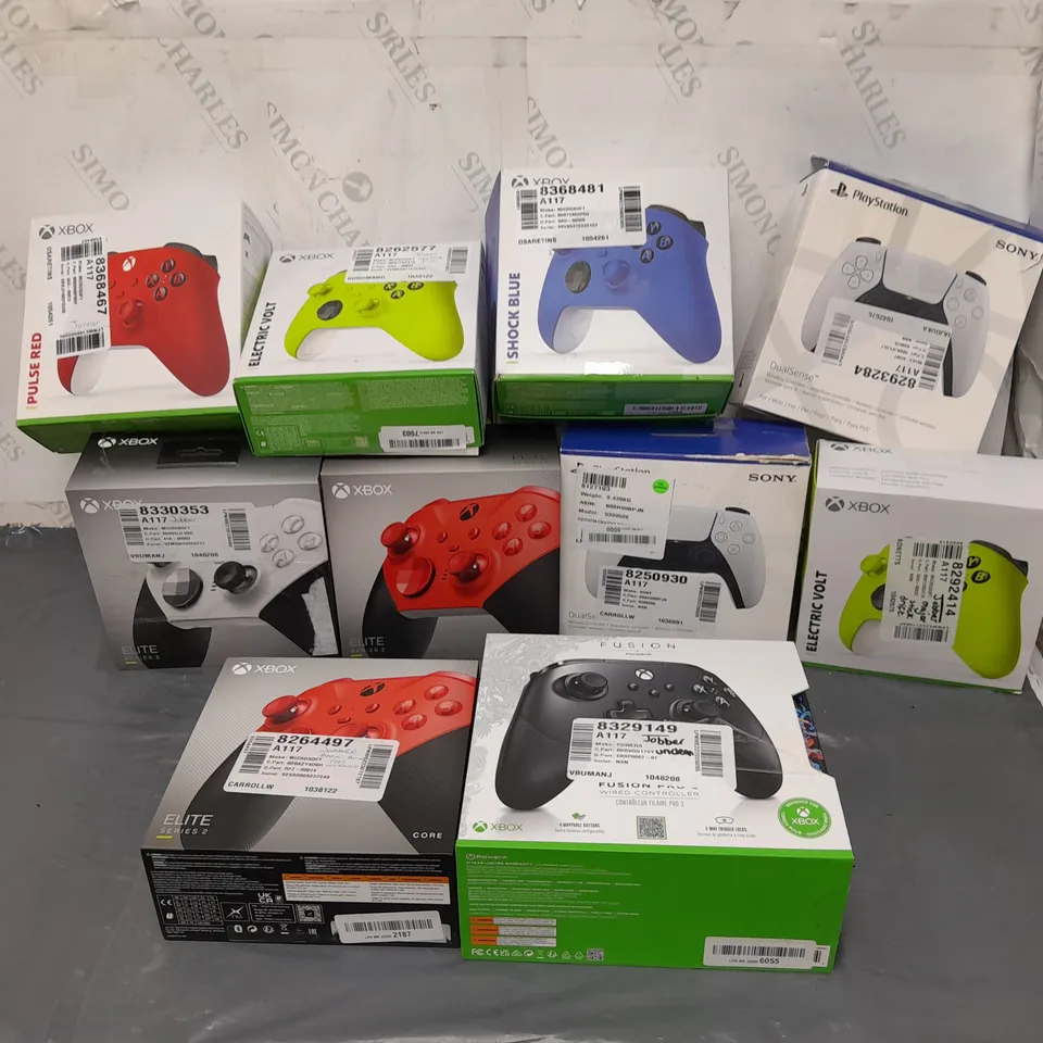 10 ASSORTED GAMING CONTROLLERS TO INCLUDE PLAYSTATION AND XBOX 