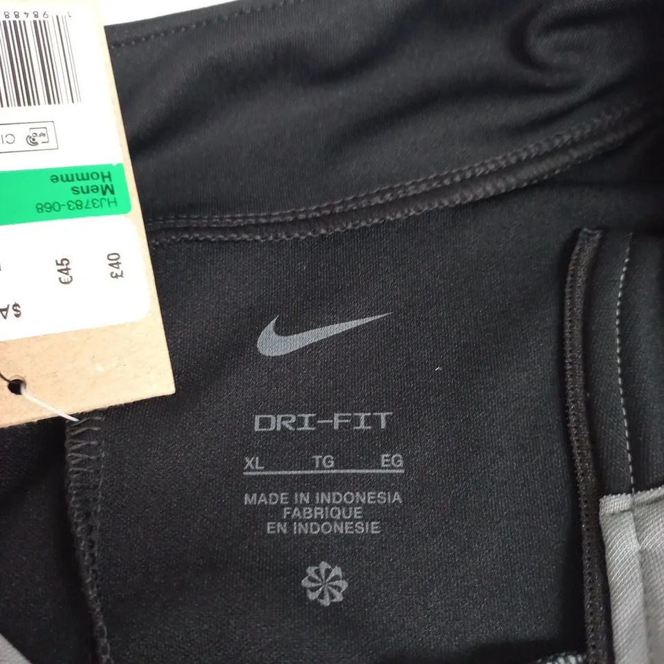 NIKE DRI-FIT LONG SLEEVE TOP – BLACK/GREY, MEN’S XL