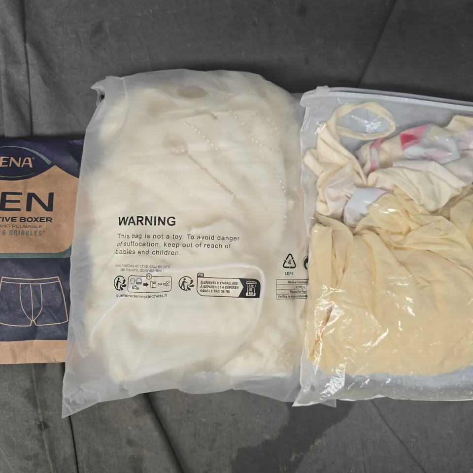 APPROXIMATELY 20 ASSORTED CLOTHING AND FASHION PRODUCTS IN VARIOUS STYLES AND SIZES - COLLECTION ONLY