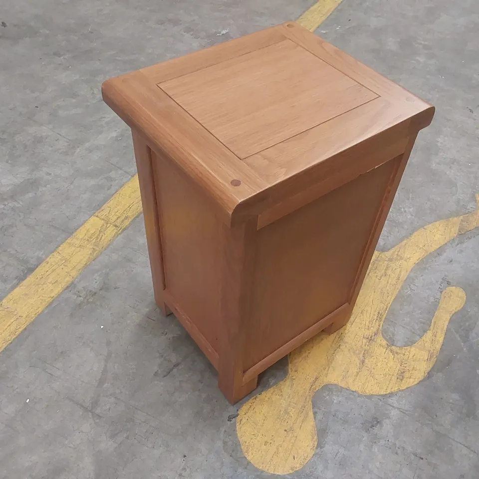 DESIGNER WOODEN 3 DRAWER CHEST OF DRAWERS