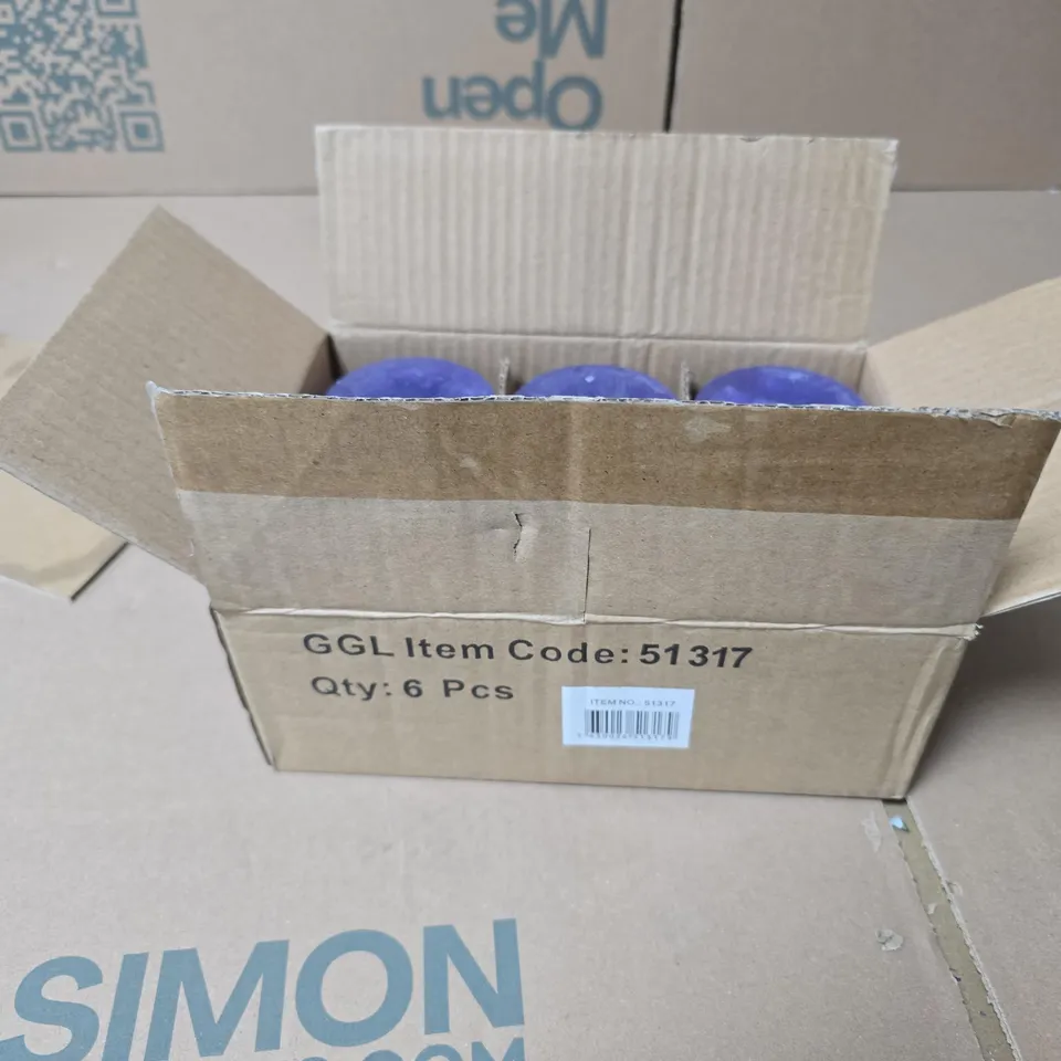 BOX OF 6 GISELA GRAHAM UNSCENTED CANDLES 