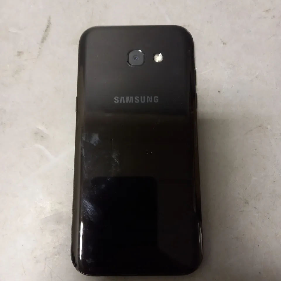 SAMSUNG GALAXY A5 SMARTPHONE 