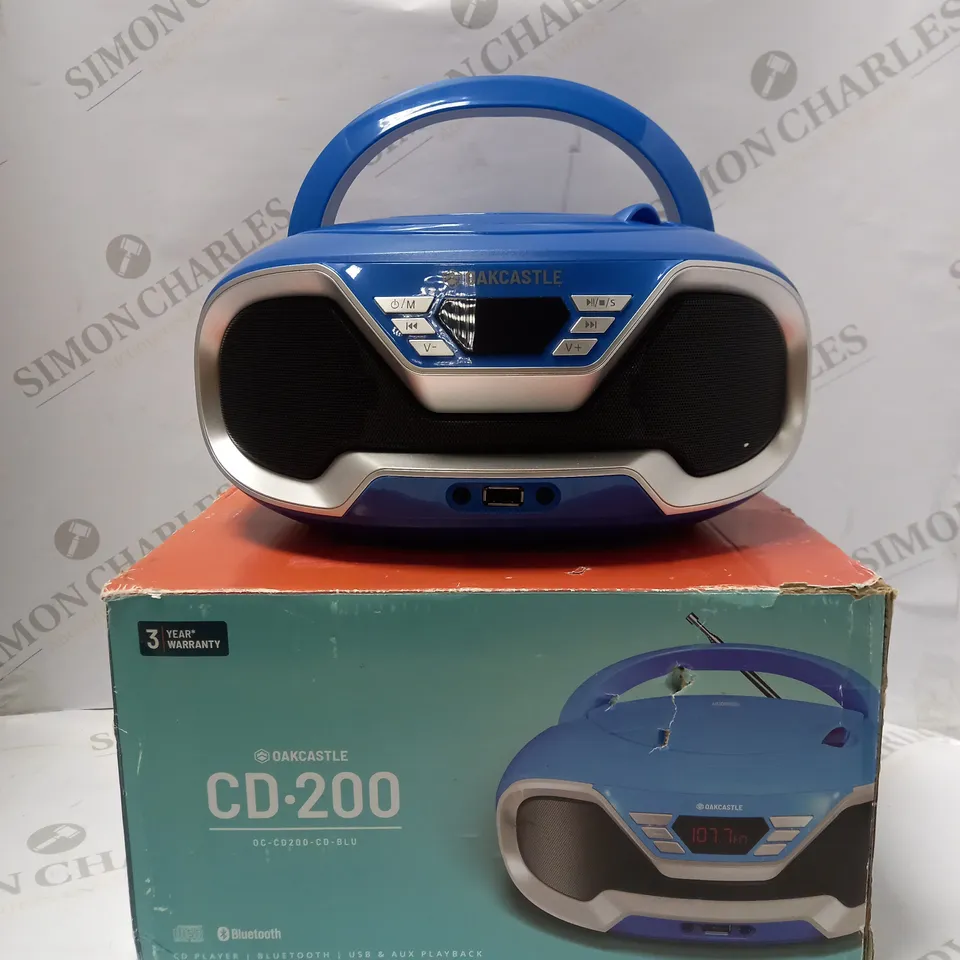 OAKCASTLE CD200 PORTABLE CD PLAYER
