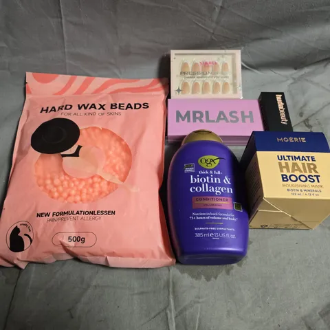 APPROXIMATELY 15 ASSORTED HEALTH & BEAUTY PRODUCTS TO INCLUDE HARD WAX BEADS, MOEIRE AND FALSE NAILS