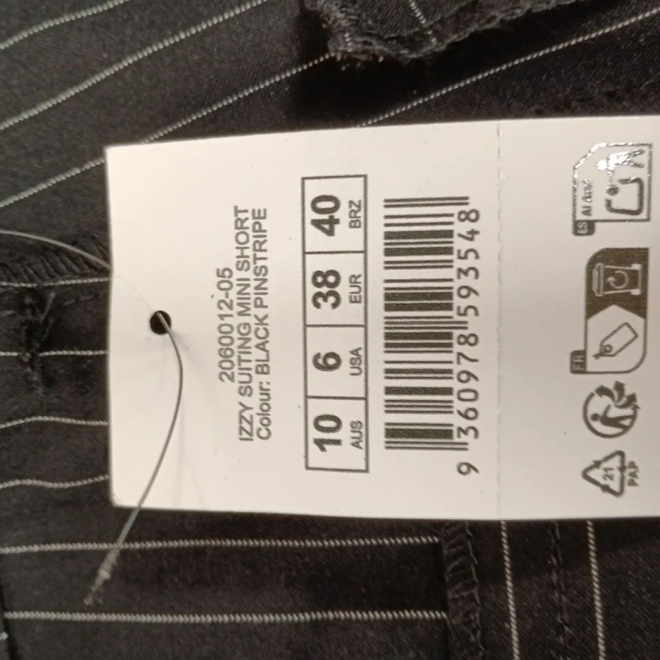 COTTON ON PINSTRIPE SHORTS – WOMEN'S, UK 10