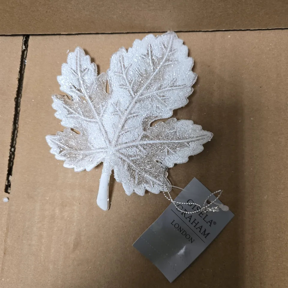 APPROXIMATELY 20 GISELA GRAHAM IRIDESCENT GLITTER LEAF TREE DECORATIONS