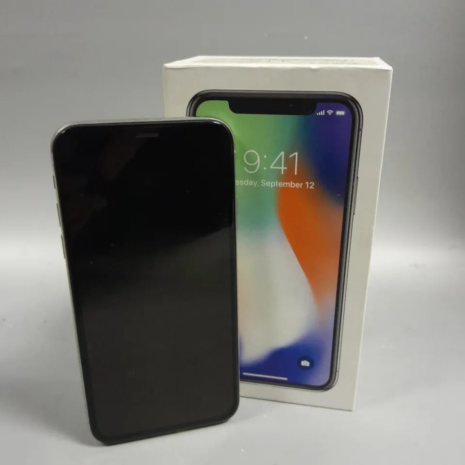 BOXED APPLE IPHONE X SMARTPHONE 