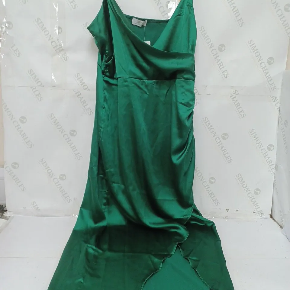 QUIZ WRAP FRONT MAXI DRESS IN GREEN - SIZE 16