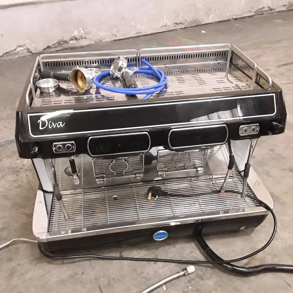 CARIMALI DIVA 2 GROUP COMMERCIAL COFFEE MACHINE