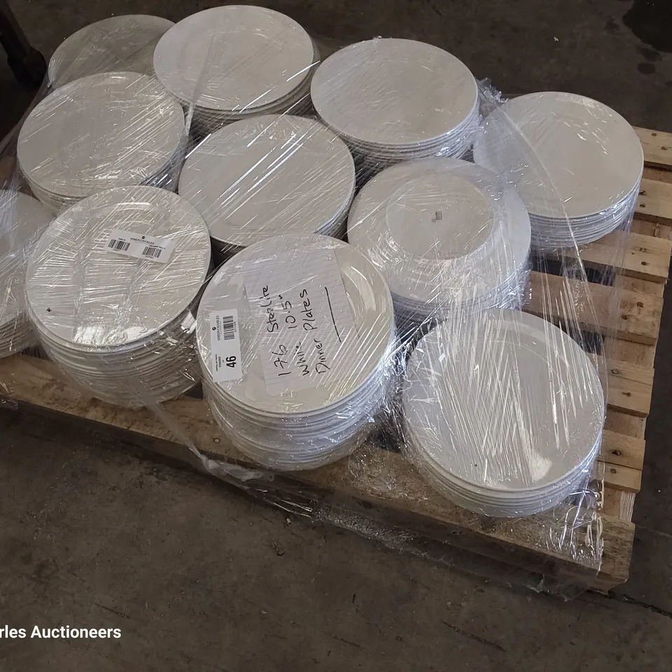 PALLET OF APPROXIMATELY 176 WHITE DINNER PLATES 10.5"
