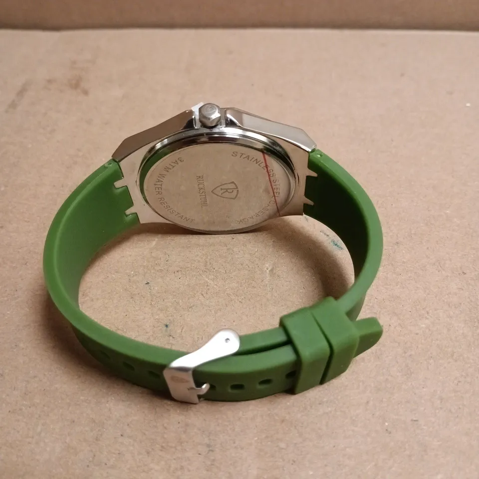 MENS RUCKSTUHL WATCH – BRAND NEW IN BOX – TEXTURED DIAL – RUBBER SPORTS STRAP – 3ATM WATER RESISTANT