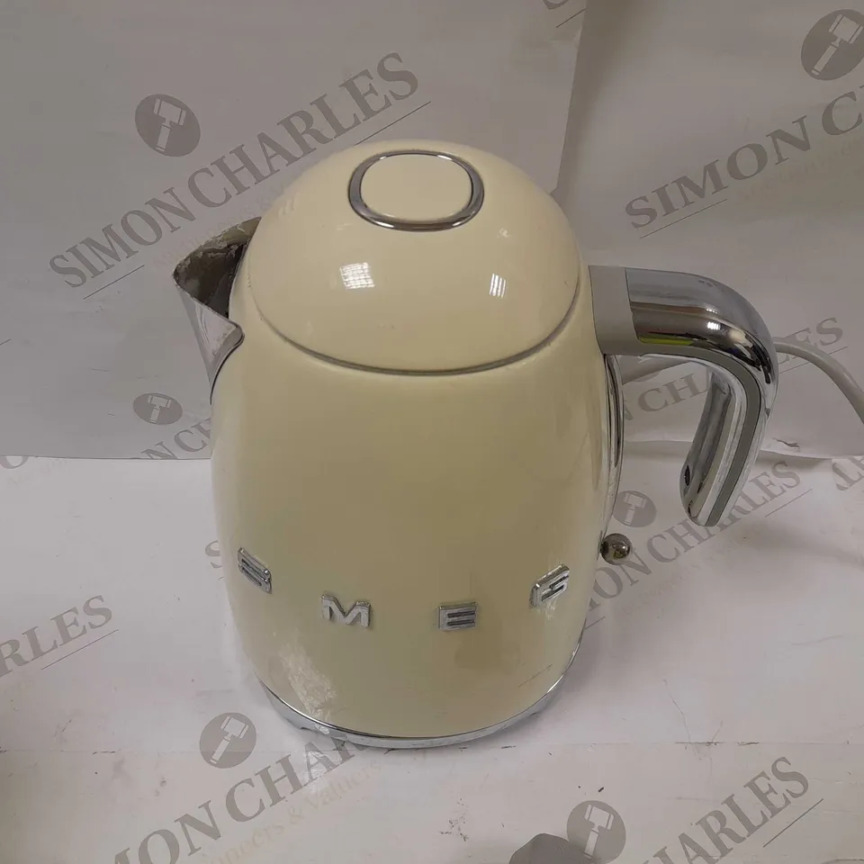 SMEG KETTLE-1.7L