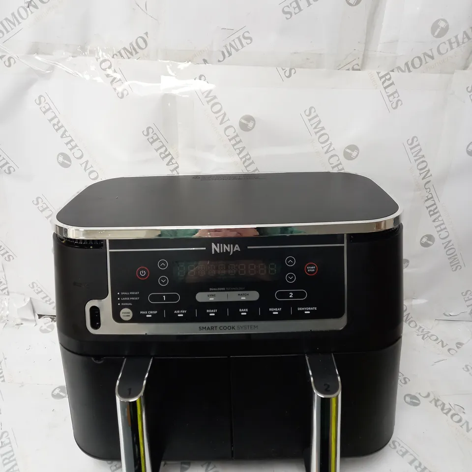 BOXED NINJA FOODI MAX 9.5L DUAL ZONE AIRFRYER AF451UK