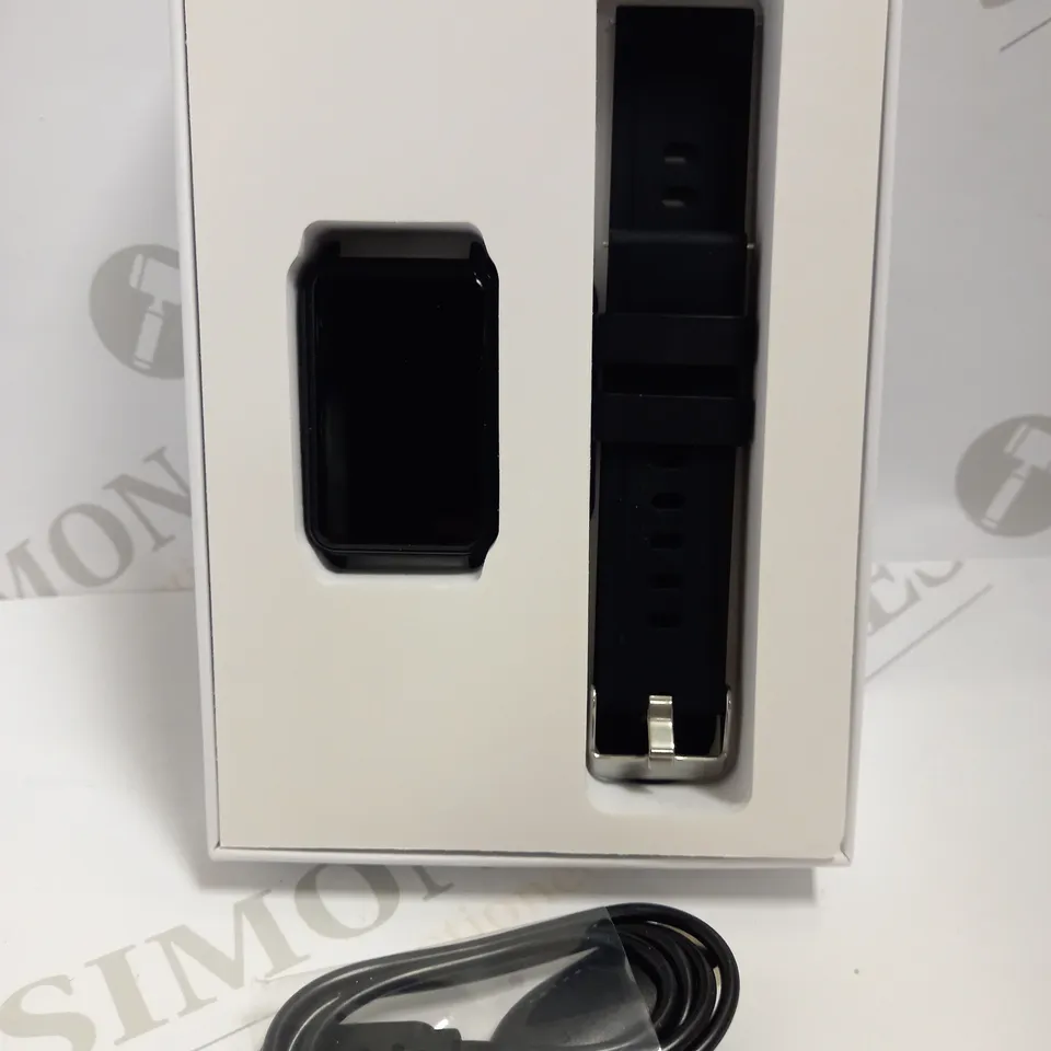 BOXED SMART LIFE HEALTH SMART BRACELET - BLACK