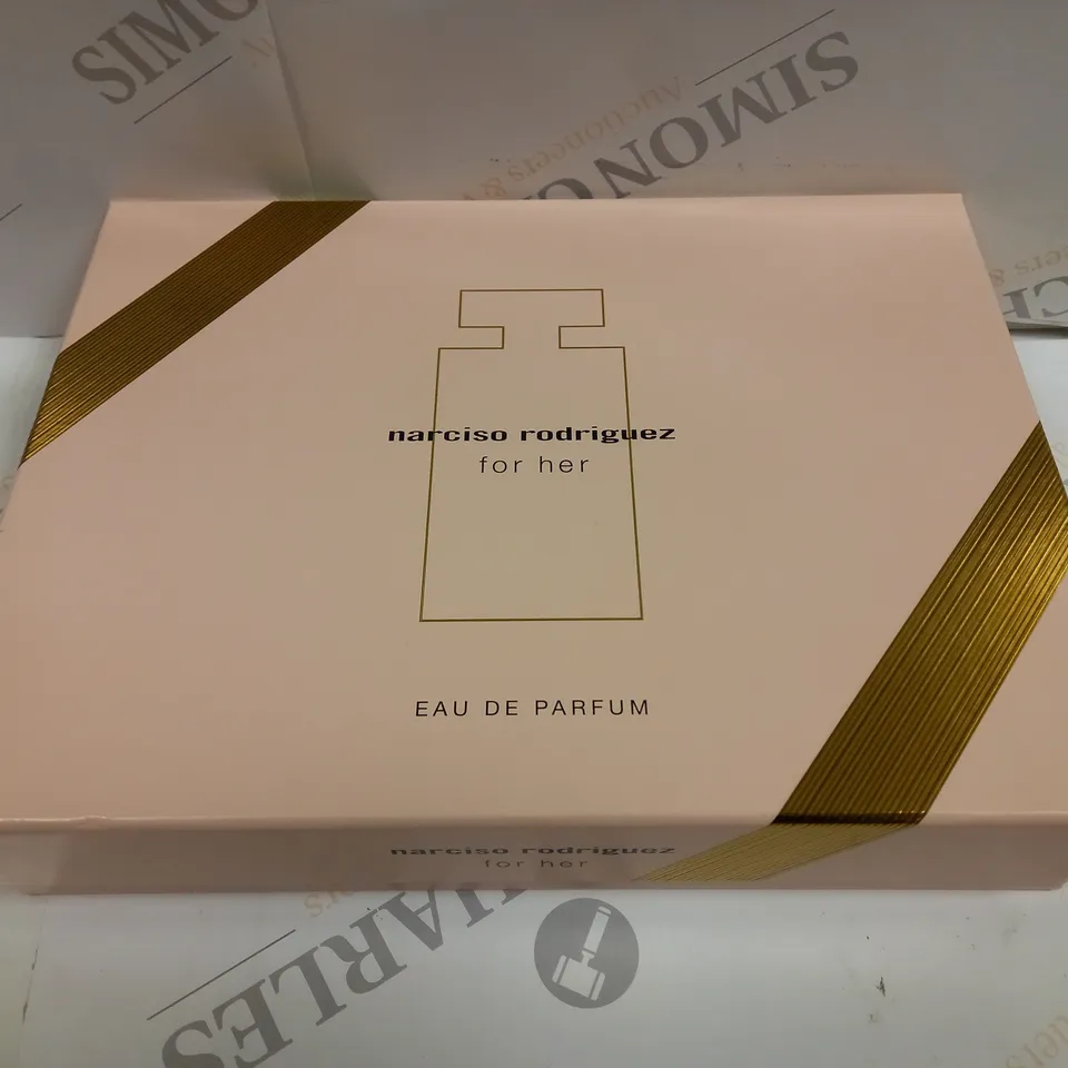 BOXED NARCISO RODRIGUEZ FOR HER EAU DE PARFUM SET