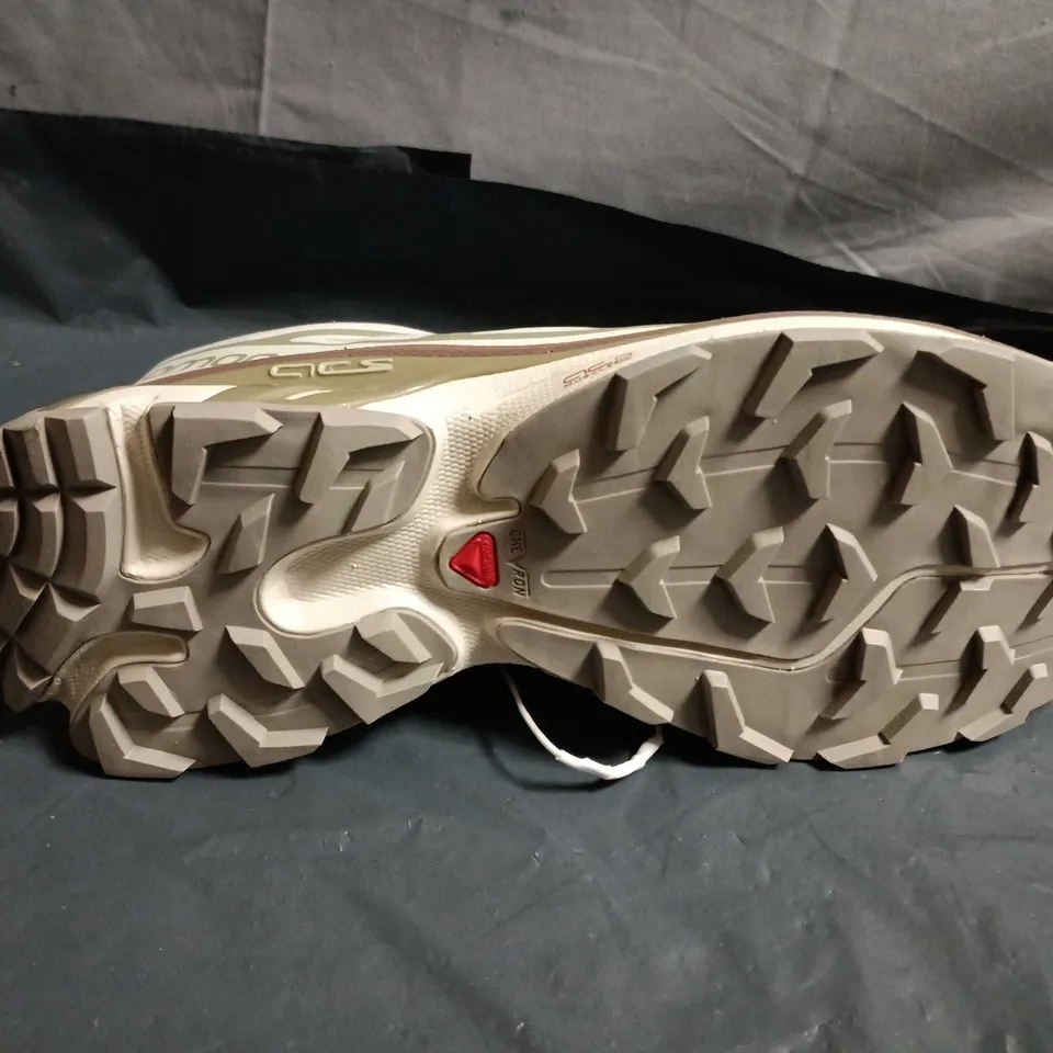 SALOMON TRAIL RUNNING SHOES – BEIGE/CREME - UK SIZE 6 