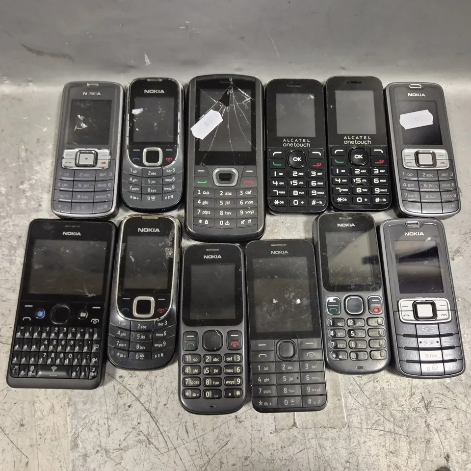 APPROXIMATELY 12 ASSORTED PHONES TO INCLUDE ALCATEL ONETOUCH, NOKIA 3109C, NOKIA RM-543, ETC