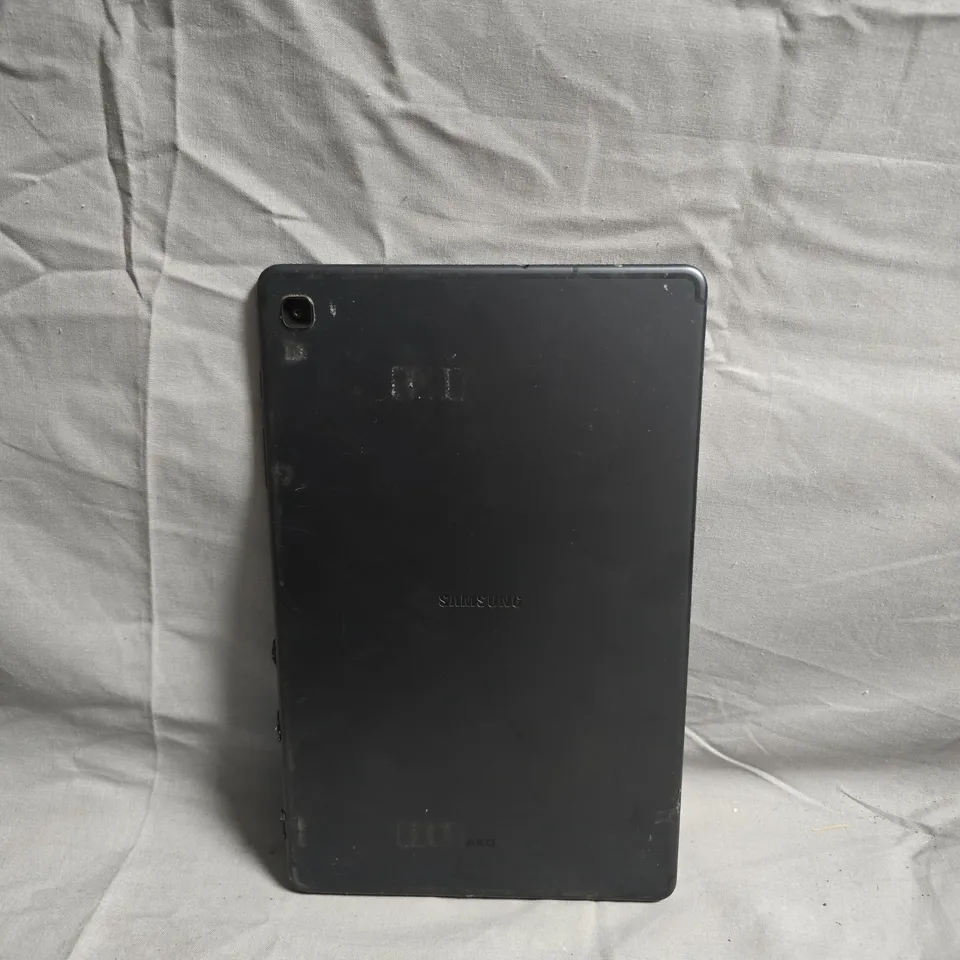 SAMSUNG GALAXY TABLET S6 LITE - POWERS ON 