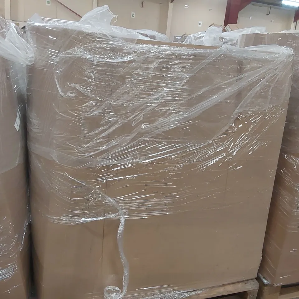 PALLET CONTAINING APPROXIMATELY 50x BRAND NEW ASSORTED DESIGNER SHOES INCLUDING: SIMPLY BE BOOTS, JD WILLIAMS SANDALS, SIMPLY BE SANDALS, JD WILLIAMS SHOES ECT