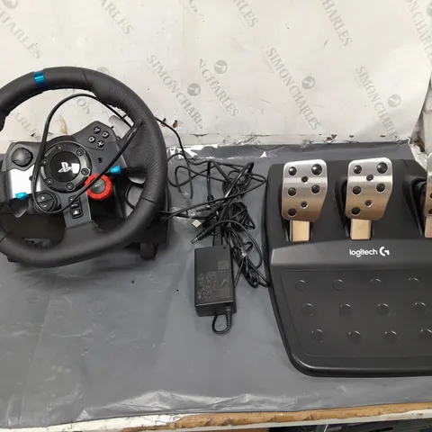 LOGITECH G29 DRIVING FORCE RACING WHEEL