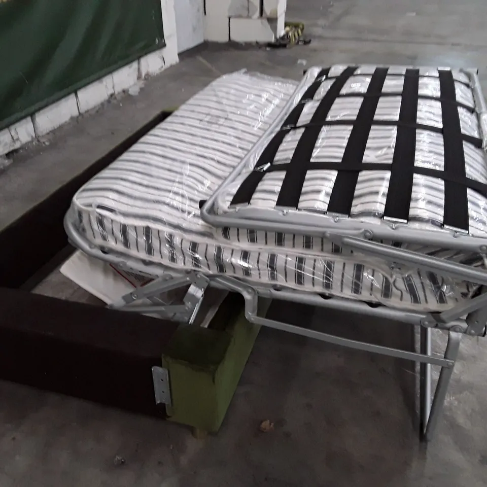 QUALITY DESIGNER SOFA BED BASE - GREEN FABRIC 