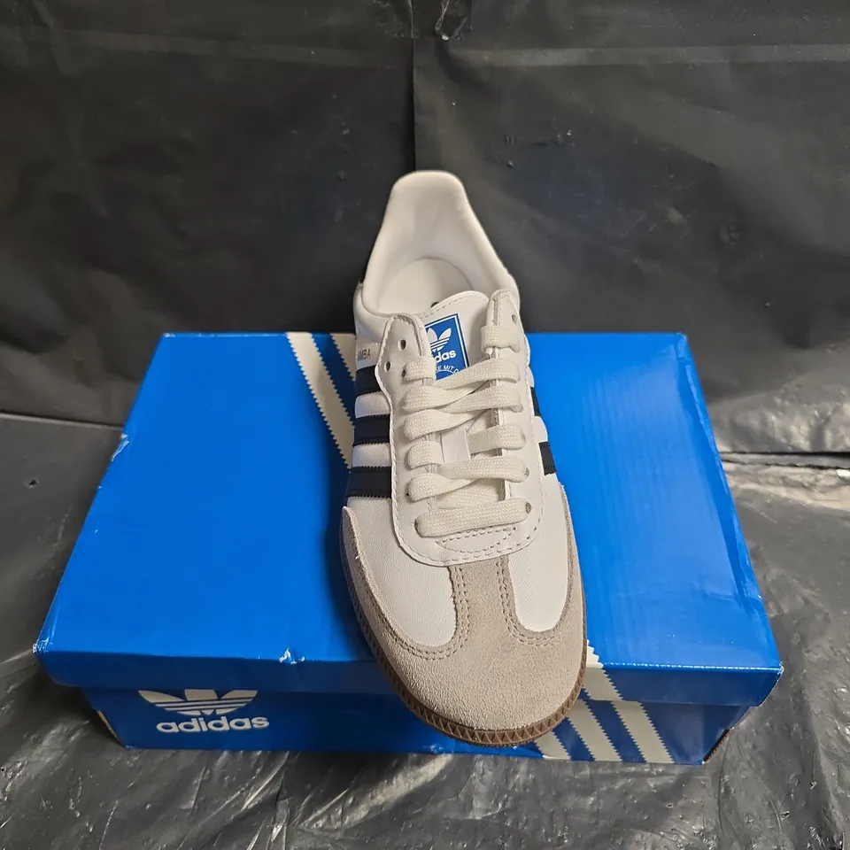 ADIDAS SAMBA OG TRAINERS – WHITE/BLACK, UK 4.5