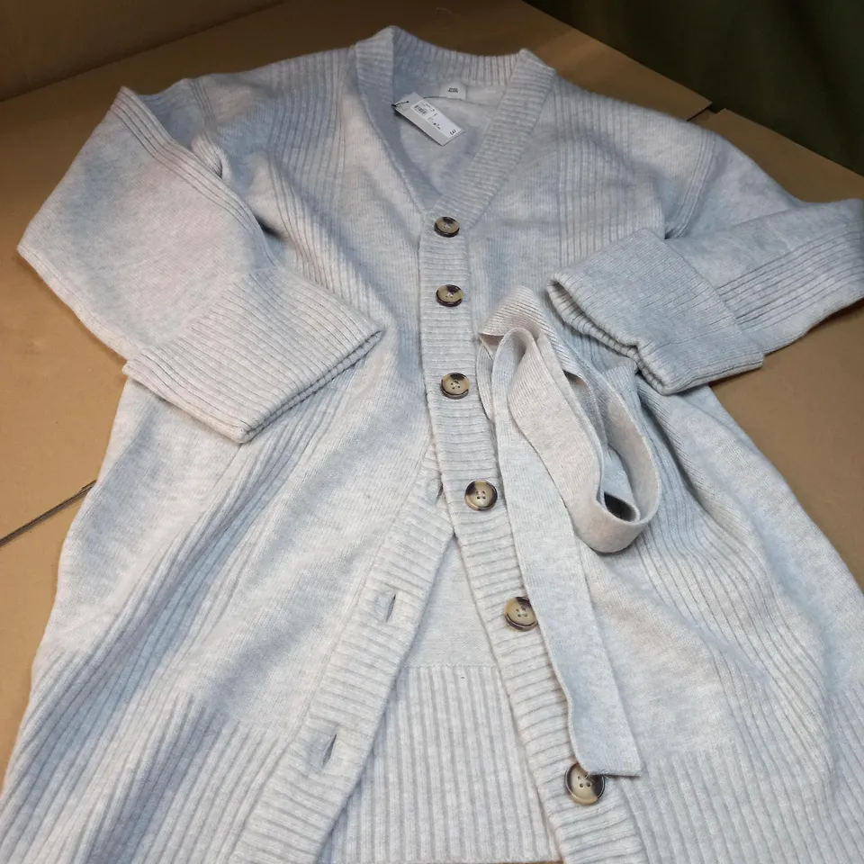 RIVER ISLAND LIGHT GREY BUTTON THROUGH KNITTED CARDIGAN - MEDIUM