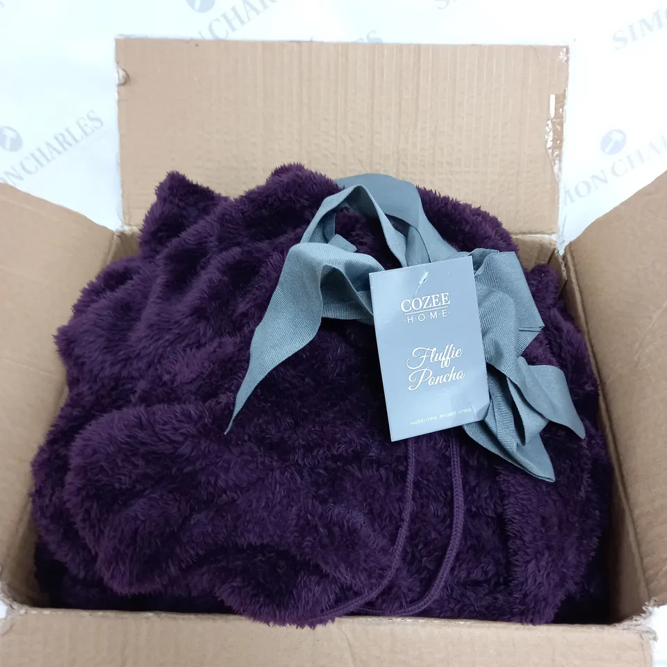 COZEE HOME FLUFFIE PONCHO - DARK PURPLE