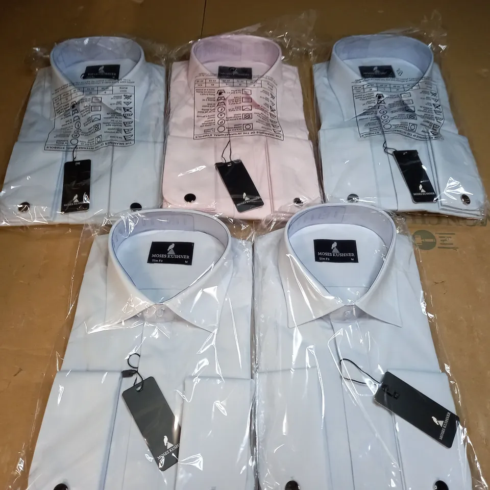 MOSES KUSHNER LOT OF 5 LONG SLEEVE SLIM FIT BUTTONED SHIRTS IN VARIOUS COLOURS AN SIZES - 3 LIGHT BLUE MEDIUM, 1 LIGHT BLUE XL, 1 LIGHT PINK MEDIUM
