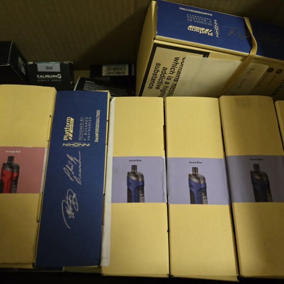 BOX OF APPROXIMATELY 15 ASSORTED E-CIGARETTES PRODUCTS TO INCLUDE - INNOKIN KORMA-NOVA , CALIBURN 