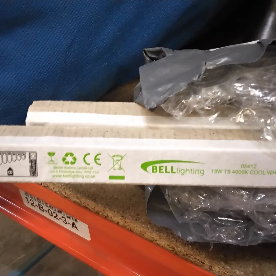 SET OF 2 BELL LIGHTING 13W T5 4000K COOL WHITE 