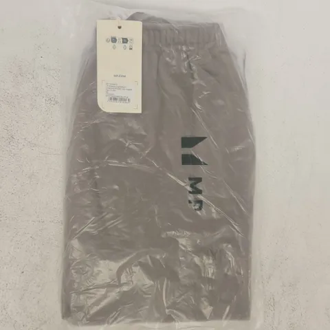 BAGGED MY PROTEIN WOMEN'S LIFT GRAPHIC LIGHTWEIGHT LOOPBACK STRAIGHT LEG JOGGERS IN DARK TRUFFLE SIZE XS