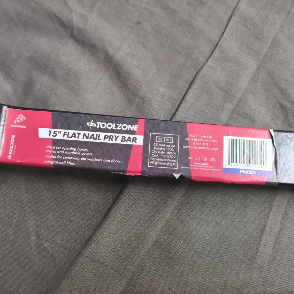 TOOLZONE 15-INCH FLAT NAIL PRY BAR