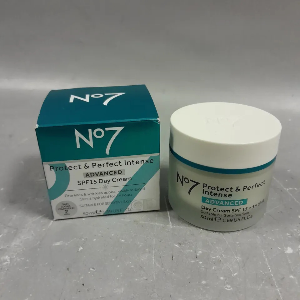 BOXED NO7 PROTECT & PERFECT INTENSE ADVANCED DAY CREAM - 50ML 