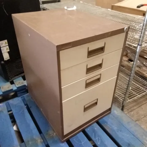 METAL 4-DRAWER FILING CABINET