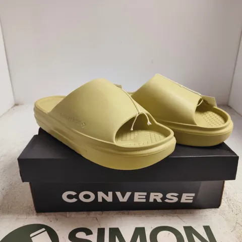 CONVERSE ESSENTIAL SLIDE SANDALS – BEIGE, UK 9 (US 10 / EU 44) UNISEX (A16825C)