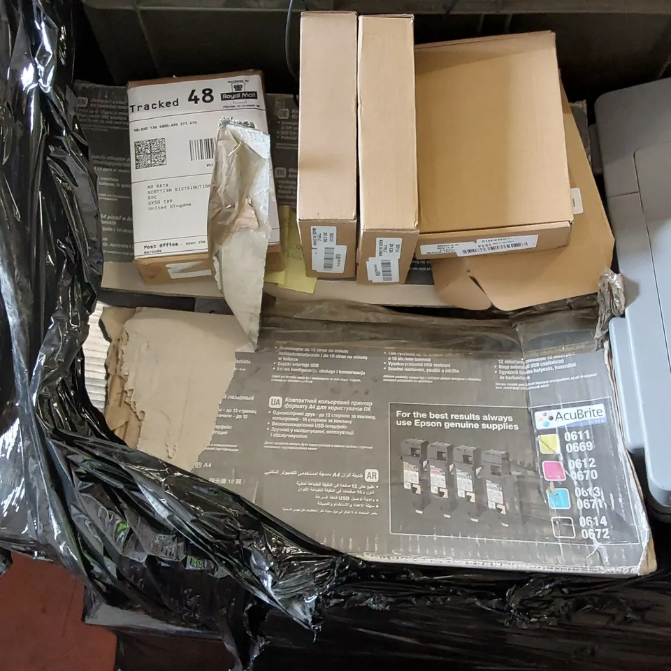 PALLET OF ASSORTED ELECTRICALS AND CONSUMER PRODUCTS TO INCLUDE; PRINTERS, BOX OF ASSORTED JABRA HEADPHONES, ASSORTED COMPUTER COMPONENTS ECT.