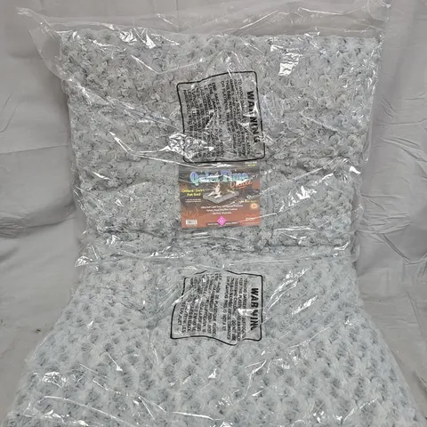 Quiet Time Deluxe Ombre Swirl Pet Beds – Grey Plush, 40 x 27 in (Set of 2) – MidWest Homes for Pets